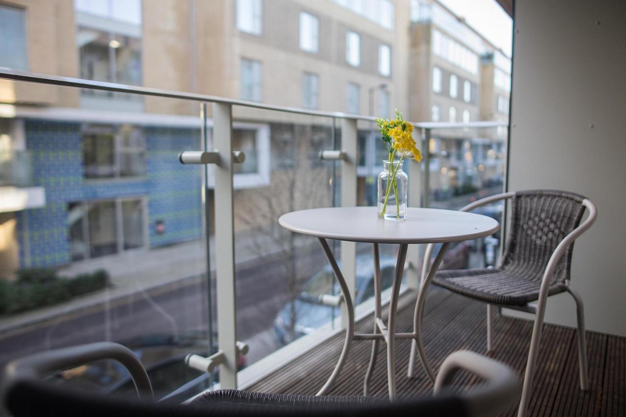 Luxury King Bed Apartment & Free Parking Cambridge  Exterior foto