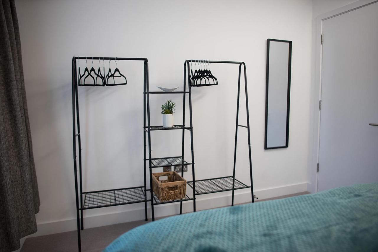 Luxury King Bed Apartment & Free Parking Cambridge  Exterior foto